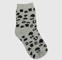 Load image into Gallery viewer, Leopard Socks
