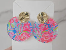 Load image into Gallery viewer, Preppy Floral Acrylic Earrings
