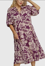 Load image into Gallery viewer, Plus Size Two Tone Print Tiered Dress
