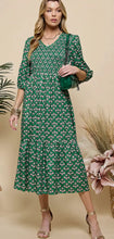 Load image into Gallery viewer, Green Print Smocking Dress
